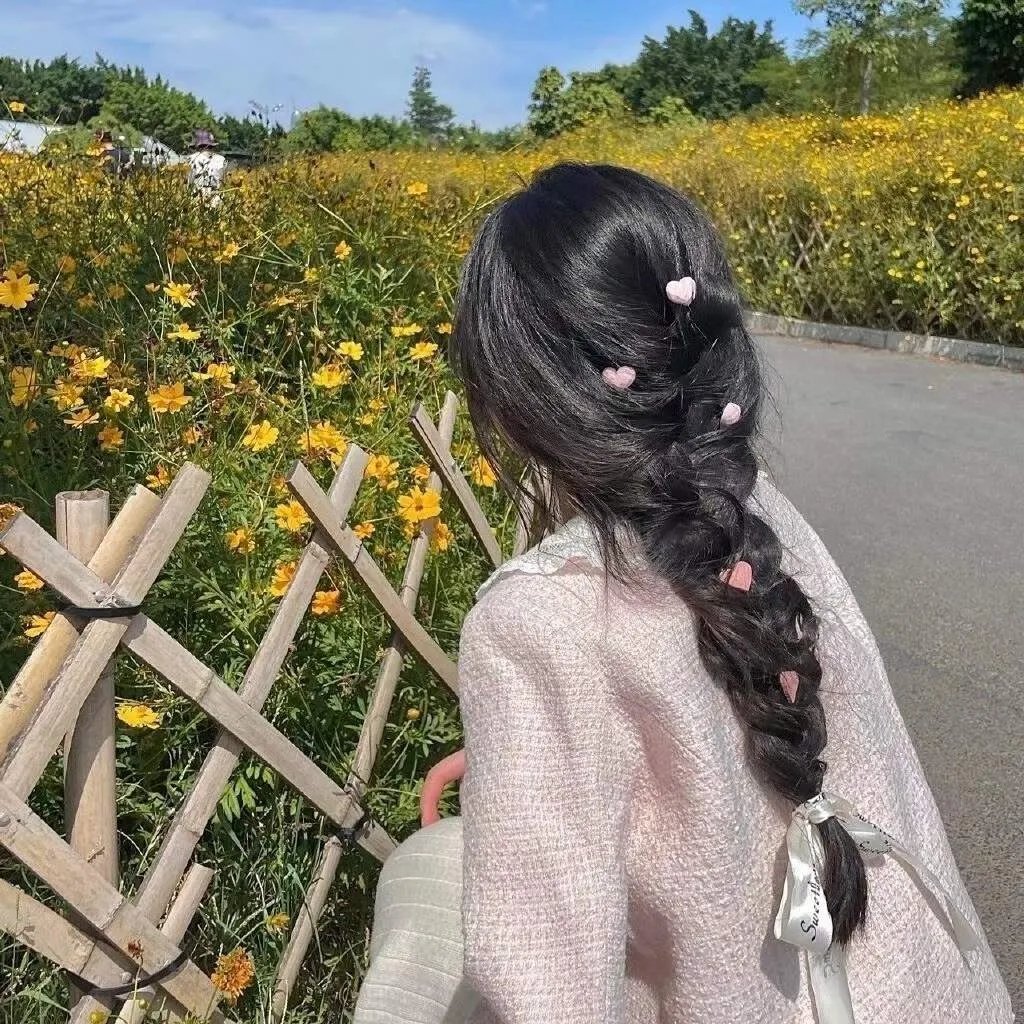 山间传来牛铃声